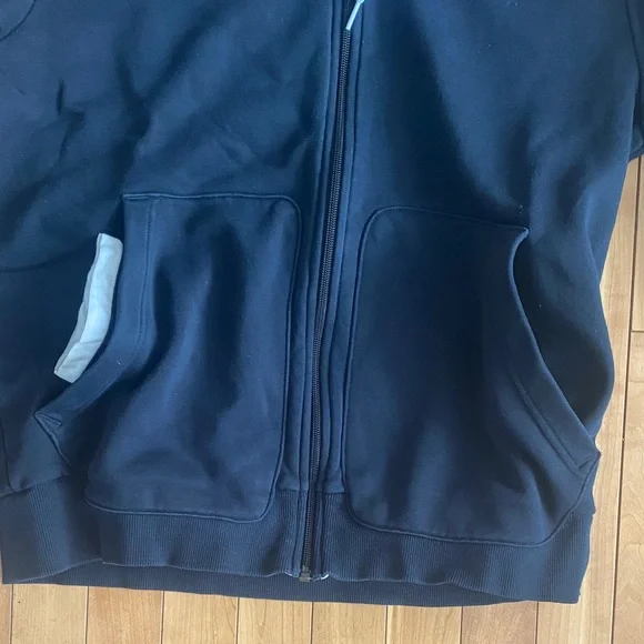 SOLD SOLD SOLD Puma Black Zip-Up Hoodie M - Picture 10 of 15